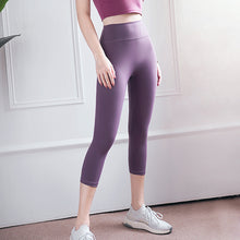 Load image into Gallery viewer, Soft high waist seamless yoga Capri leggings