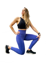 Load image into Gallery viewer, Smiling Booty lift leggings