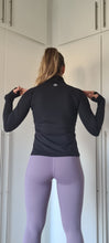 Load image into Gallery viewer, Running Jacket invisible pockets